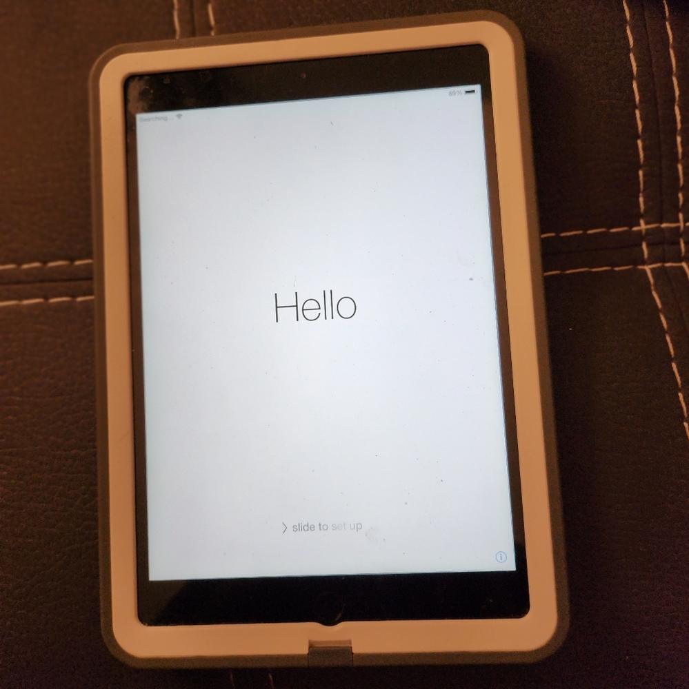 10"TABLET BY APPLE